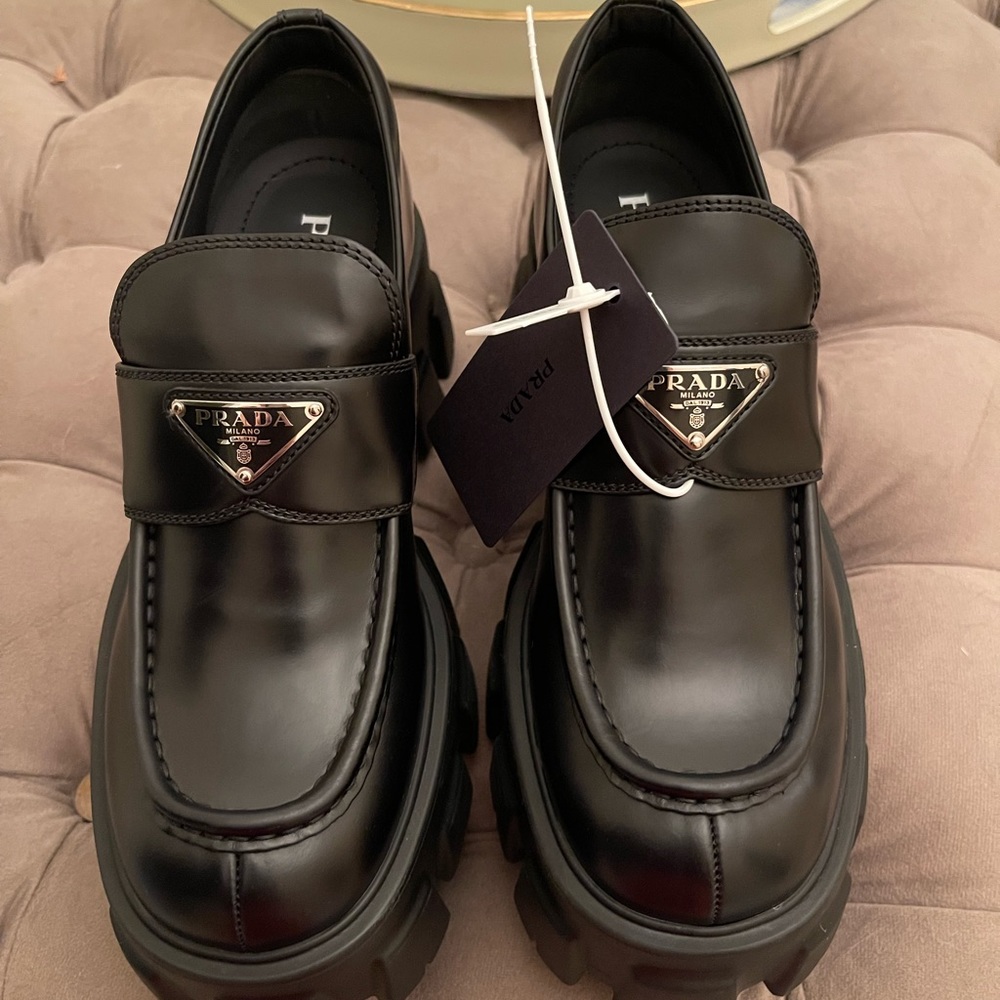 Brand new Prada Monolith Loafers